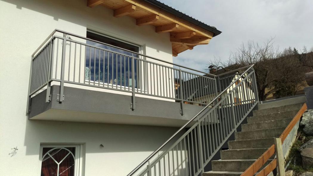 Aluminium Balkone in der Modellgruppe Kompakt in der Modellgruppe Kompakt mit der Nr 1418