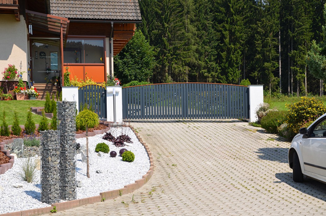 Aluminium Drehtore in der Modellgruppe Elegant in der Modellgruppe Elegant mit der Nr 731
